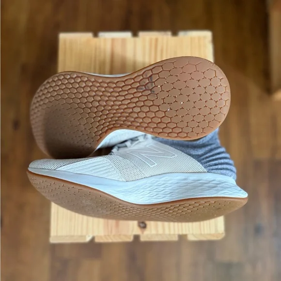 New Balance Light Gray Athletic Shoes - Picture 6 of 6